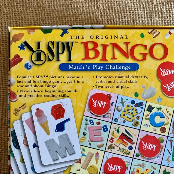 BRIARPATCH I SPY BINGO Match ‘n Play Challenge Game Ages 4 and Up - Picture 4 of 16